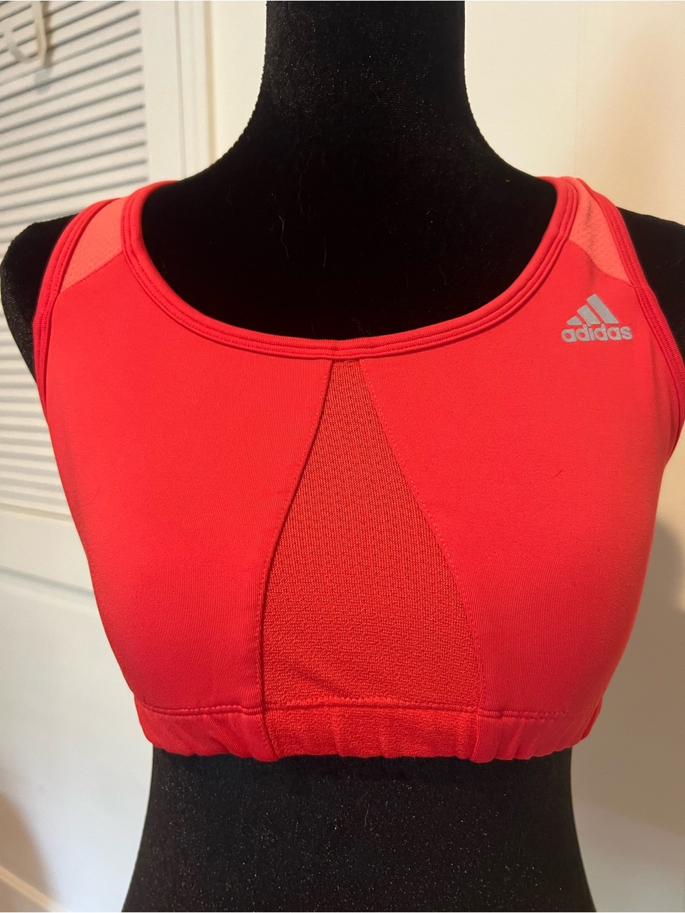 ADIDAS  orange Racerback Performance Sports Bra.  Sz small. NWOT B7